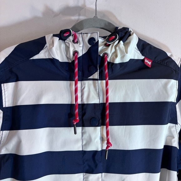 HELLY HANSEN Sz L Lyness Rain Coat Jacket Hooded Pockets Vented Snap Buttons - Picture 3 of 11